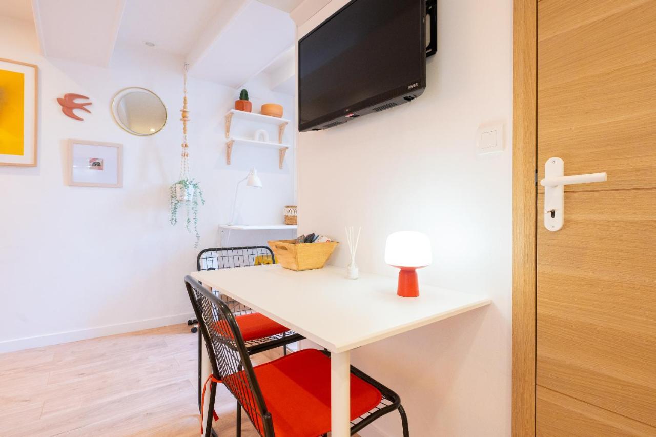 Exceptionnel, cocooning proche mer, petite terrasse- lesclésdenicole Carqueiranne Extérieur photo